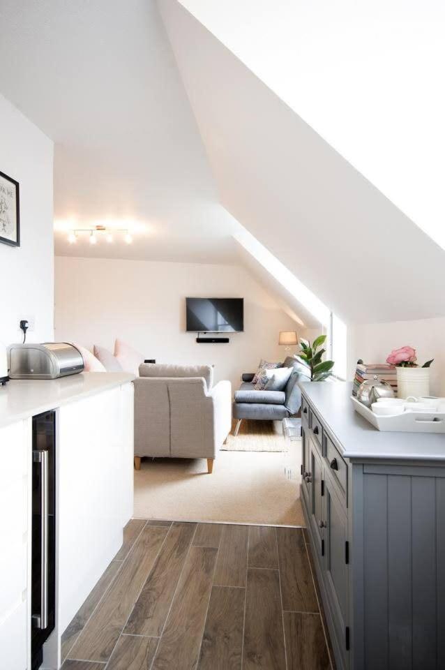 Modern Apartment In The Heart Of Oxford With Secure Underground Parking Extérieur photo